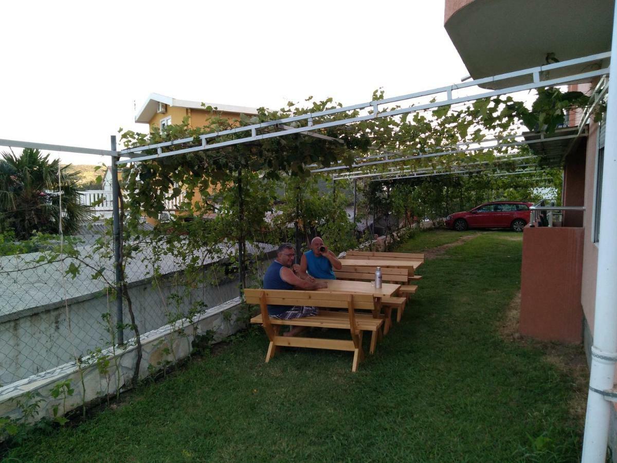 Apartments Music Сутоморе Экстерьер фото