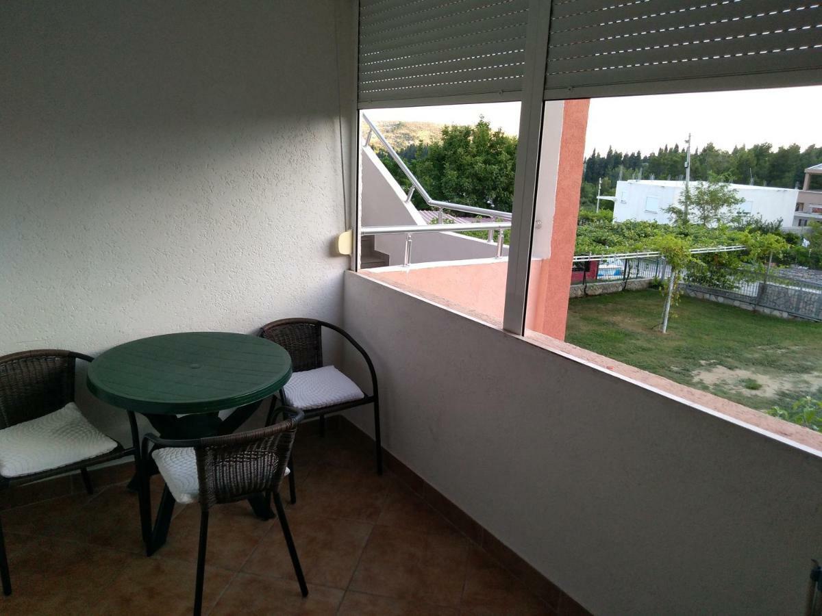 Apartments Music Сутоморе Экстерьер фото